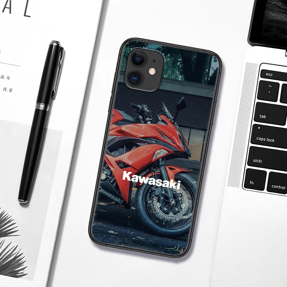Motorcycle Brand Kawasaki Phone Case For Iphone 5 5S SE 2020 6 6S 7 8 Plus 11 12 Mini X XS XR Pro Max black Waterproof 3D Etui
Motorcycle Brand Kawasaki Phone Case For Iphone 5 5S SE 2020 6 6S 7 8 Plus 11 12 Mini X XS XR Pro Max black Waterproof 3D Etui