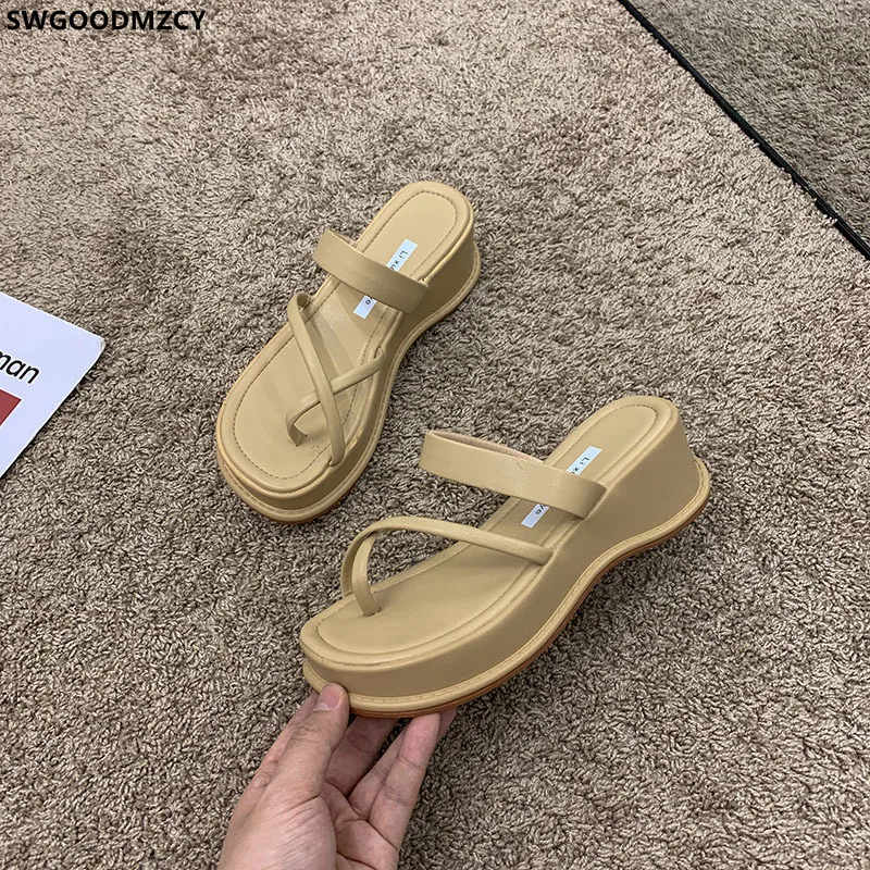 Platform Flip Flops Slippers Women Summer 2021 Beach Shoes Woman Slippers Slides Women Designer Ladies Slippers Zapatos De Mujer
Platform Flip Flops Slippers Women Summer 2021 Beach Shoes Woman Slippers Slides Women Designer Ladies Slippers Zapatos De Mujer
