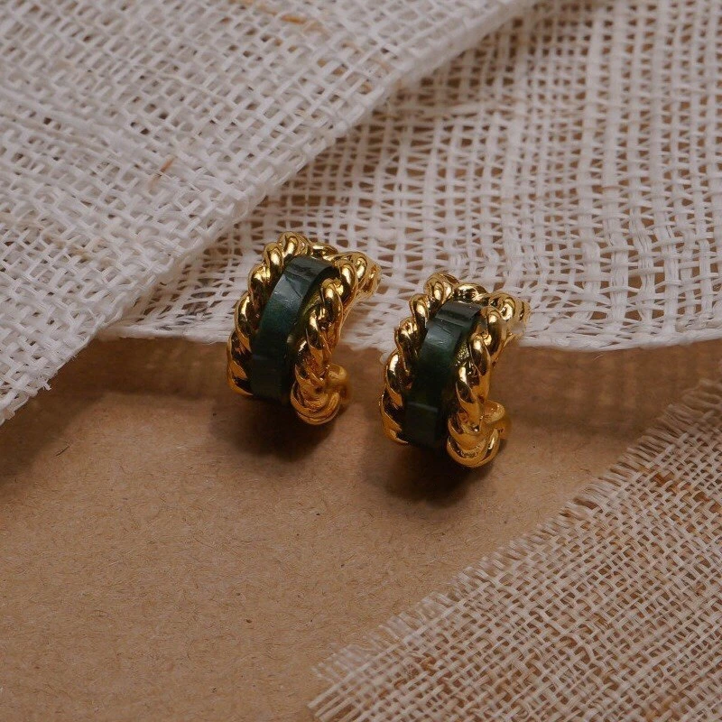 2020 retro Korea Earrings Metal Shell Circle Geometric Simple Temperament hoop Earrings for Women Aesthetic Jewelry Party Gifts
2020 retro Korea Earrings Metal Shell Circle Geometric Simple Temperament hoop Earrings for Women Aesthetic Jewelry Party Gifts