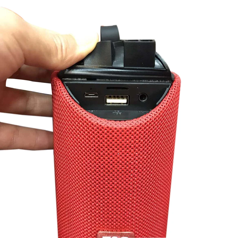 UDJ Wireless Bluetooth Speaker Subwoofer Outdoor Audio System Portable Mini Pack Waterproof Support AUX TF USB Stereo Music Surr
UDJ Wireless Bluetooth Speaker Subwoofer Outdoor Audio System Portable Mini Pack Waterproof Support AUX TF USB Stereo Music Surr