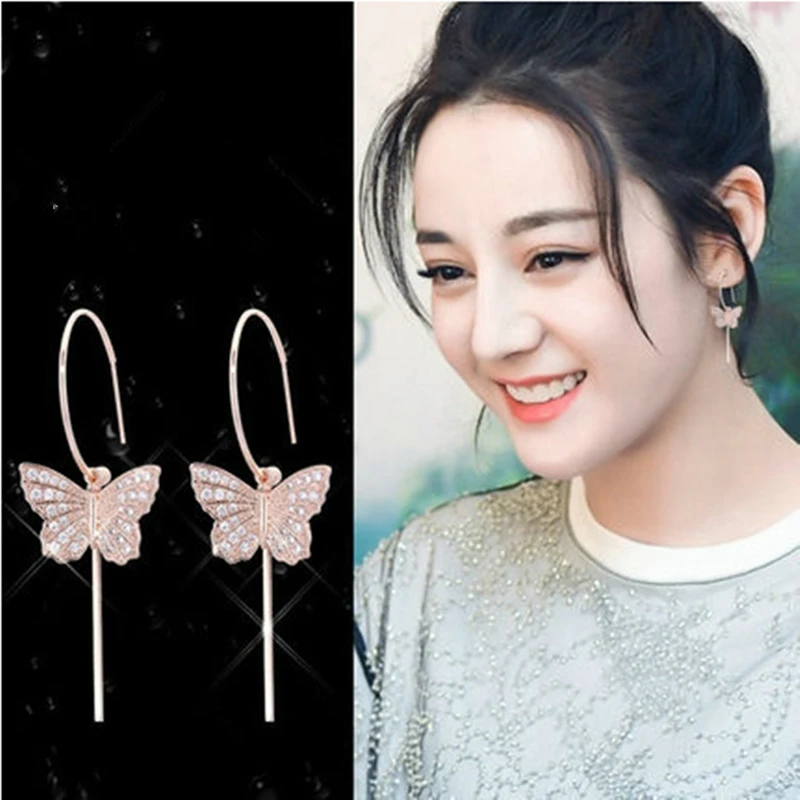 New Asymmetrical Round Bead Bear Cross Earrings Retro High-quality Personality Beautiful Fashion Exquisite Women's Earrings
New Asymmetrical Round Bead Bear Cross Earrings Retro High-quality Personality Beautiful Fashion Exquisite Women's Earrings