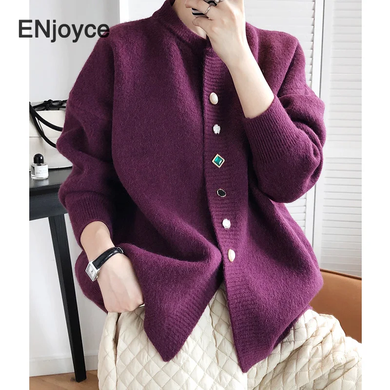 Women Autumn Winter Thicken Knitted Cardigans Sweater Vintage Single Breasted O-Neck Long Sleeve Sweaters Coat Korean Style Chic
Women Autumn Winter Thicken Knitted Cardigans Sweater Vintage Single Breasted O-Neck Long Sleeve Sweaters Coat Korean Style Chic
