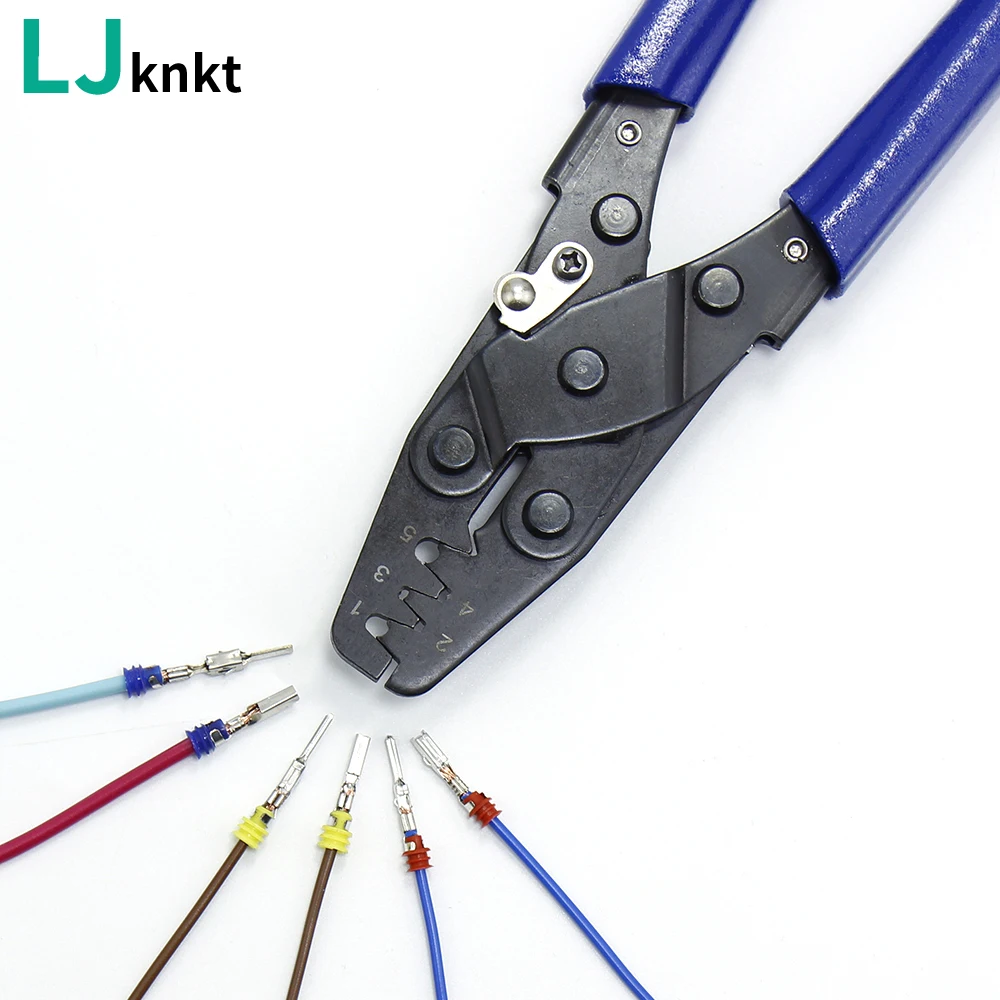 Manual crimping tool for automobile male and female wire connectors Multifunctional combination pliers Can crimp the dust plug
Manual crimping tool for automobile male and female wire connectors Multifunctional combination pliers Can crimp the dust plug