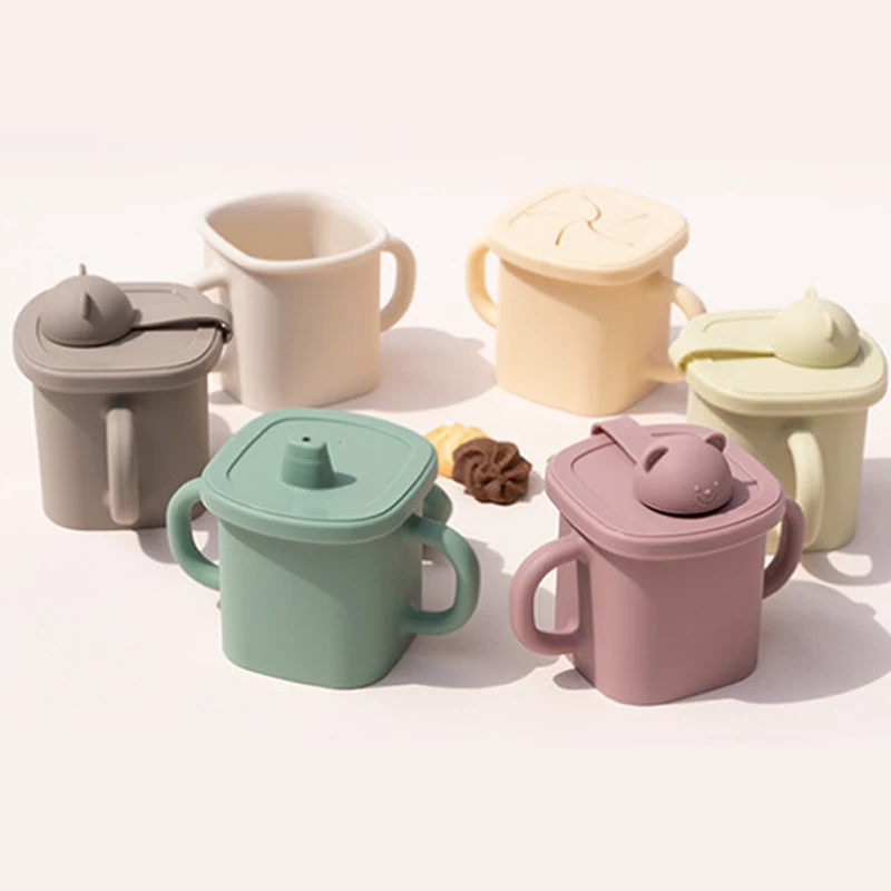 Baby Mug Cups With Cover Food Grade Children's Silicone Dishes Baby Feeding Straw Mug Snack Silicone Drinking Tumbler Cups
Baby Mug Cups With Cover Food Grade Children's Silicone Dishes Baby Feeding Straw Mug Snack Silicone Drinking Tumbler Cups