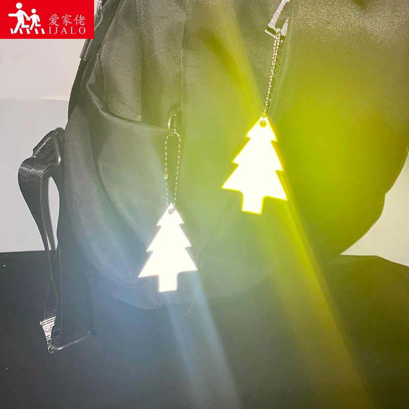 ORAFOL 600 Light Christmas tree Reflector Reflective waterproof keychain key ring reflective bag pendant for traffic safety
ORAFOL 600 Light Christmas tree Reflector Reflective waterproof keychain key ring reflective bag pendant for traffic safety