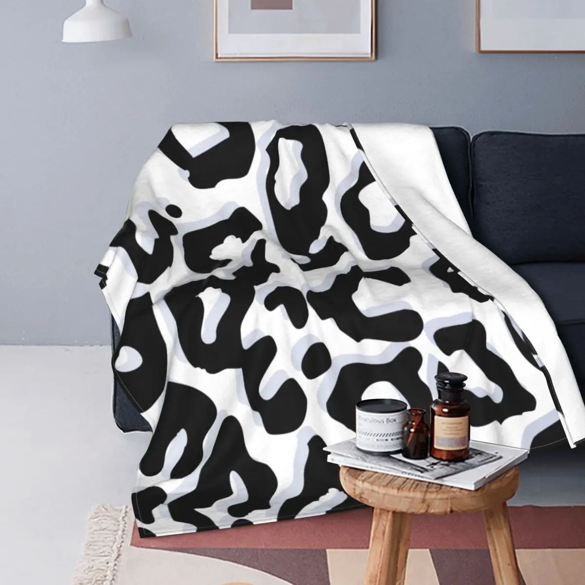 Leopard Blanket Flannel Summer Cats Skin Breathable Lightweight Throw Blanket for Bedding Car Rug Piece 
Leopard Blanket Flannel Summer Cats Skin Breathable Lightweight Throw Blanket for Bedding Car Rug Piece