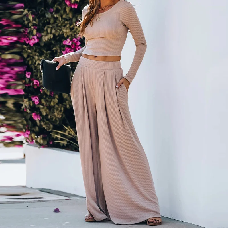 Women Knitted Two Pieces Sets Pockets O-neck Solid Long Sleeve Sweaters And Wide Leg Pants Female Autumn Vogue Casual OL Lady
Women Knitted Two Pieces Sets Pockets O-neck Solid Long Sleeve Sweaters And Wide Leg Pants Female Autumn Vogue Casual OL Lady