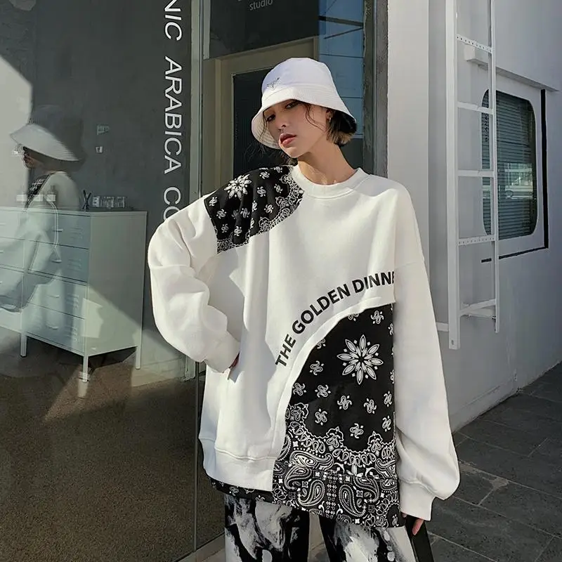 HOUZHOU White Harajuku Hoodies Women Hip Hop Oversized Korean Fashion Patchwork Pullover Autumn Thin O-neck Sweatshirt Casual 
HOUZHOU White Harajuku Hoodies Women Hip Hop Oversized Korean Fashion Patchwork Pullover Autumn Thin O-neck Sweatshirt Casual