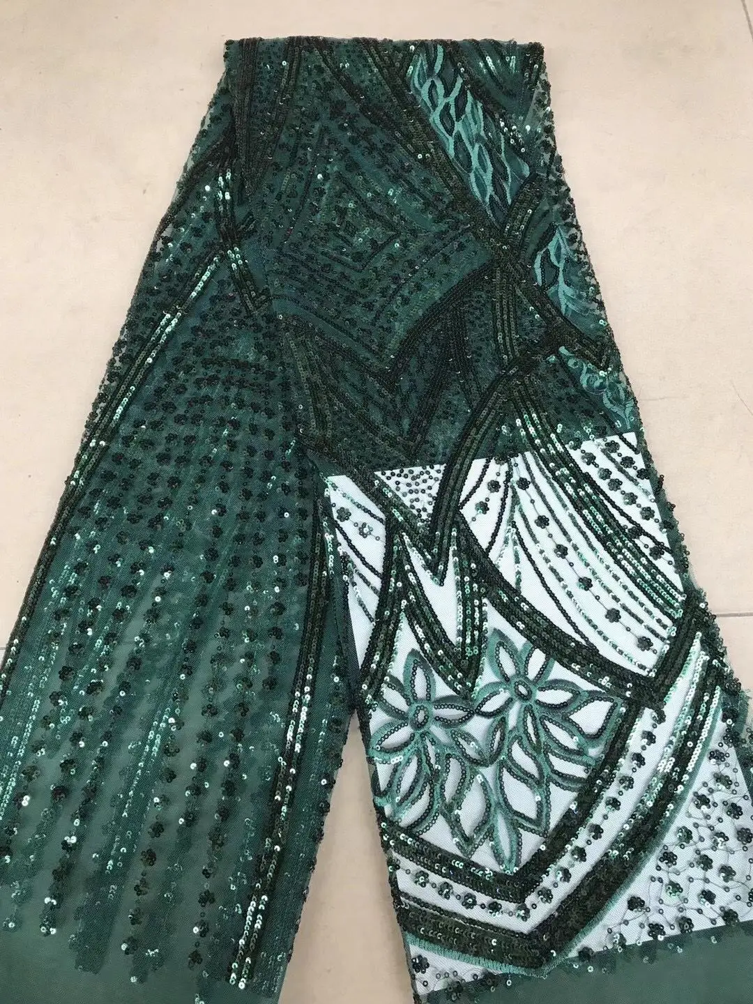 African Lace Fabric 5 Yards 2021 High Quality Sequin Embroidery Nigerian Asoebi Gown Sewing Material French Net Lace 
African Lace Fabric 5 Yards 2021 High Quality Sequin Embroidery Nigerian Asoebi Gown Sewing Material French Net Lace