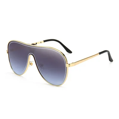One-piece Sunglasses For Lovers Couples Exquisite Sunglasses Europe And America Leisure Fashion Street Photography Style
One-piece Sunglasses For Lovers Couples Exquisite Sunglasses Europe And America Leisure Fashion Street Photography Style
