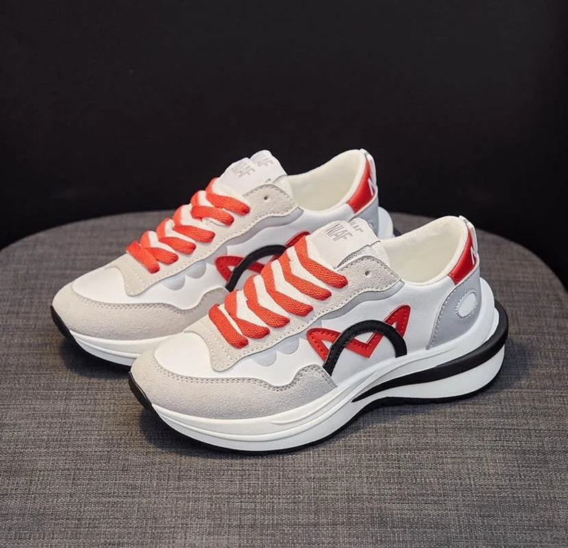 2021 Fashionable Women Sneaker Comfortable Casual Shoe PU Suede Leather Patchwork Platform Sneaker Ladies Walking Shoe
2021 Fashionable Women Sneaker Comfortable Casual Shoe PU Suede Leather Patchwork Platform Sneaker Ladies Walking Shoe