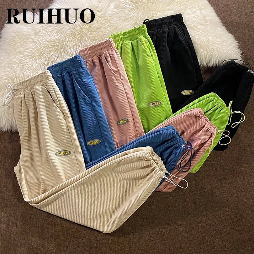 Однотонные мужские брюки RUIHUO, большие размеры, мужские брюки в Корейском стиле, 3XL, осень 2021, новое поступление
Однотонные мужские брюки RUIHUO, большие размеры, мужские брюки в Корейском стиле, 3XL, осень 2021, новое поступление