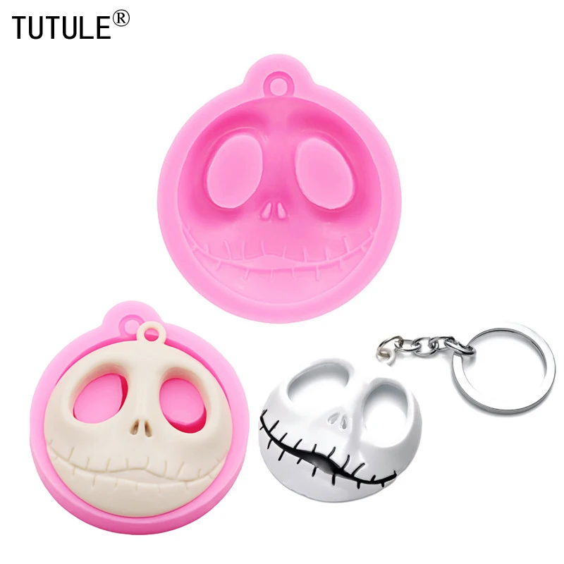 1-2 pcs Halloween Skeleton Man Resin Keychain Polymer Clay Silicone Mold Baking Skellington Flexible Silicone Skeleton Mold
1-2 pcs Halloween Skeleton Man Resin Keychain Polymer Clay Silicone Mold Baking Skellington Flexible Silicone Skeleton Mold