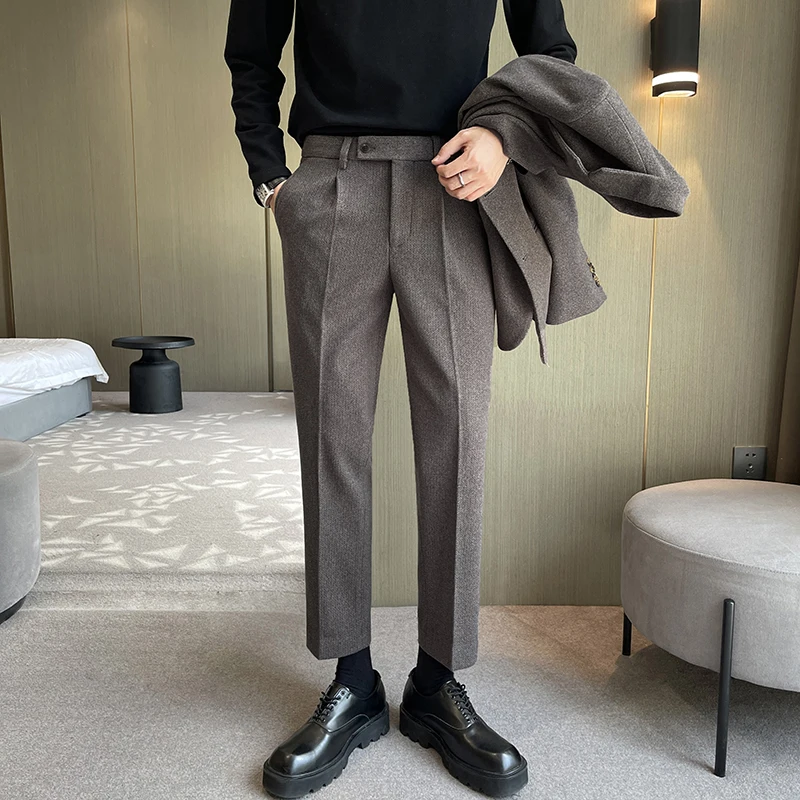 2021 Autumn Winter Thick Woolen Business Dress Pants Men Gentleman Office Social Casual Suit Pants Wedding Streetwear Trousers
2021 Autumn Winter Thick Woolen Business Dress Pants Men Gentleman Office Social Casual Suit Pants Wedding Streetwear Trousers