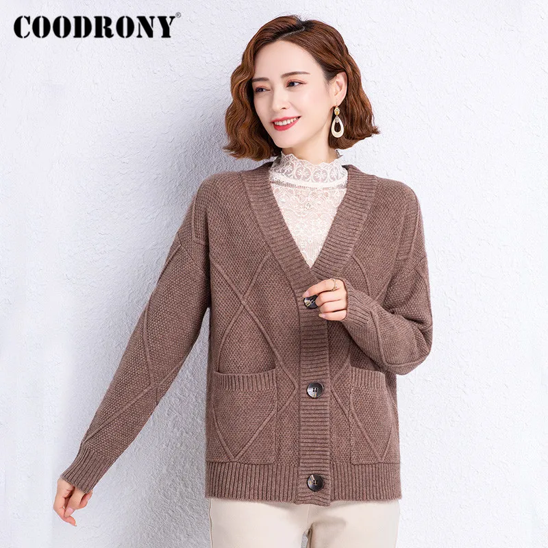 COODRONY Brand Autumn Winter Knitted Female Casual Soft Warm Sweaters Elegant Fashion Women's Slim Cardigans With Pockests W1447 
COODRONY Brand Autumn Winter Knitted Female Casual Soft Warm Sweaters Elegant Fashion Women's Slim Cardigans With Pockests W1447