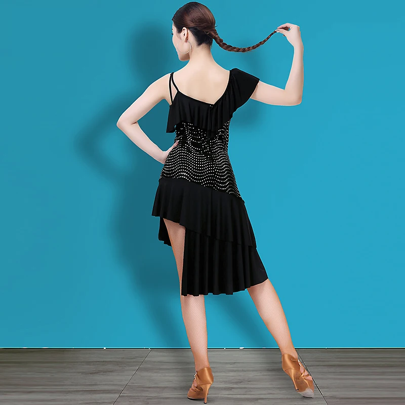 2020 Latin Dance Dress Sexy Performance Clothes Women American clothing Party Sequin Dresses Tango/Cha-Cha/Tap Dance Costume
2020 Latin Dance Dress Sexy Performance Clothes Women American clothing Party Sequin Dresses Tango/Cha-Cha/Tap Dance Costume