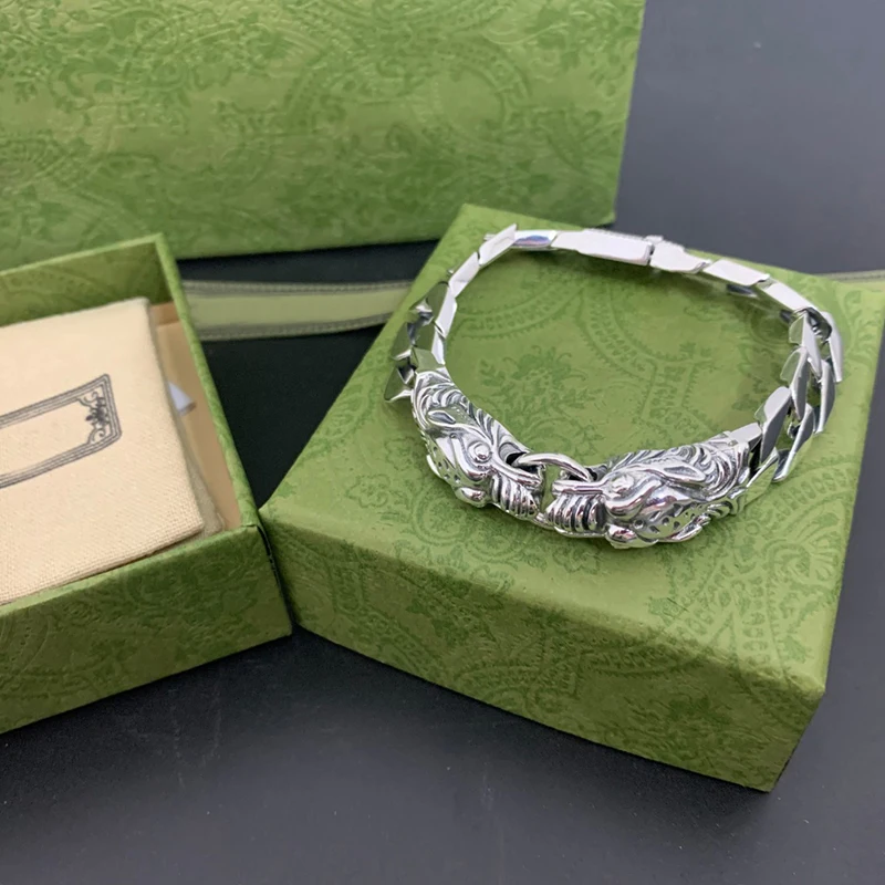 Ag925 Sterling Silver New Interlocking Tiger Head Bracelet Necklace Ring Men And Women Couple Luxury Brand Retro Fashion Gift
Ag925 Sterling Silver New Interlocking Tiger Head Bracelet Necklace Ring Men And Women Couple Luxury Brand Retro Fashion Gift