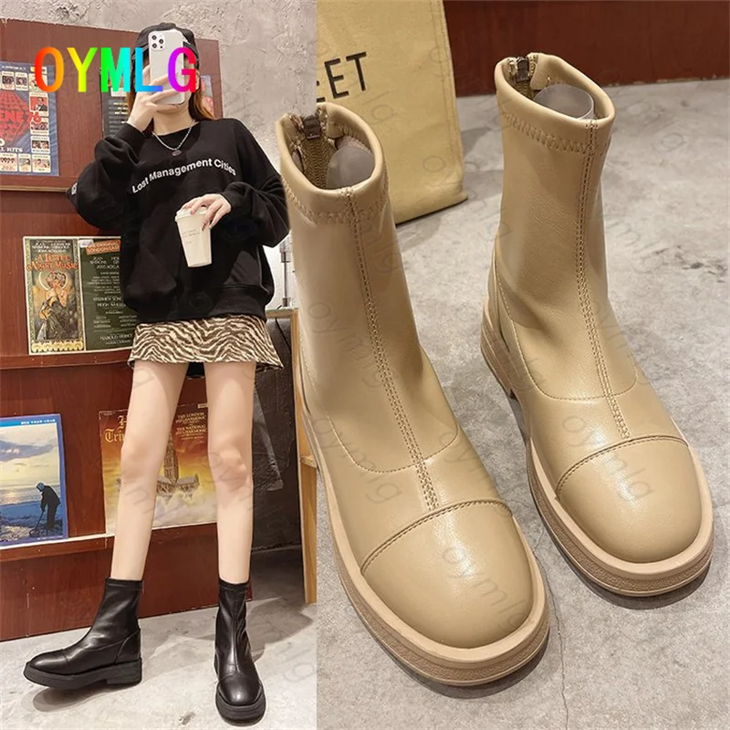Thick-soled round-toe Martin boots women's autumn 2021 new soft leather knight thin boots stretch Martin boots women's trend
Thick-soled round-toe Martin boots women's autumn 2021 new soft leather knight thin boots stretch Martin boots women's trend