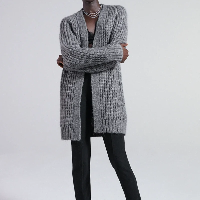 ZXQJ Women 2021 Fashion Oversized Ribbed Trims Knitted Cardigan Sweater Vintage Long Sleeve Female Outerwear Chic Tops
ZXQJ Women 2021 Fashion Oversized Ribbed Trims Knitted Cardigan Sweater Vintage Long Sleeve Female Outerwear Chic Tops
