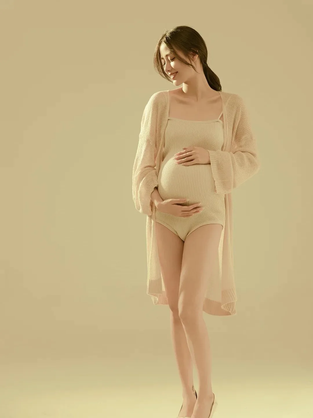Knit Maternity Photography Coat Jumpsuit For Baby Shower Sexy Pregnancy Shooting Bodysuit Cute Pregnant Women Clothes Photo Prop
Knit Maternity Photography Coat Jumpsuit For Baby Shower Sexy Pregnancy Shooting Bodysuit Cute Pregnant Women Clothes Photo Prop