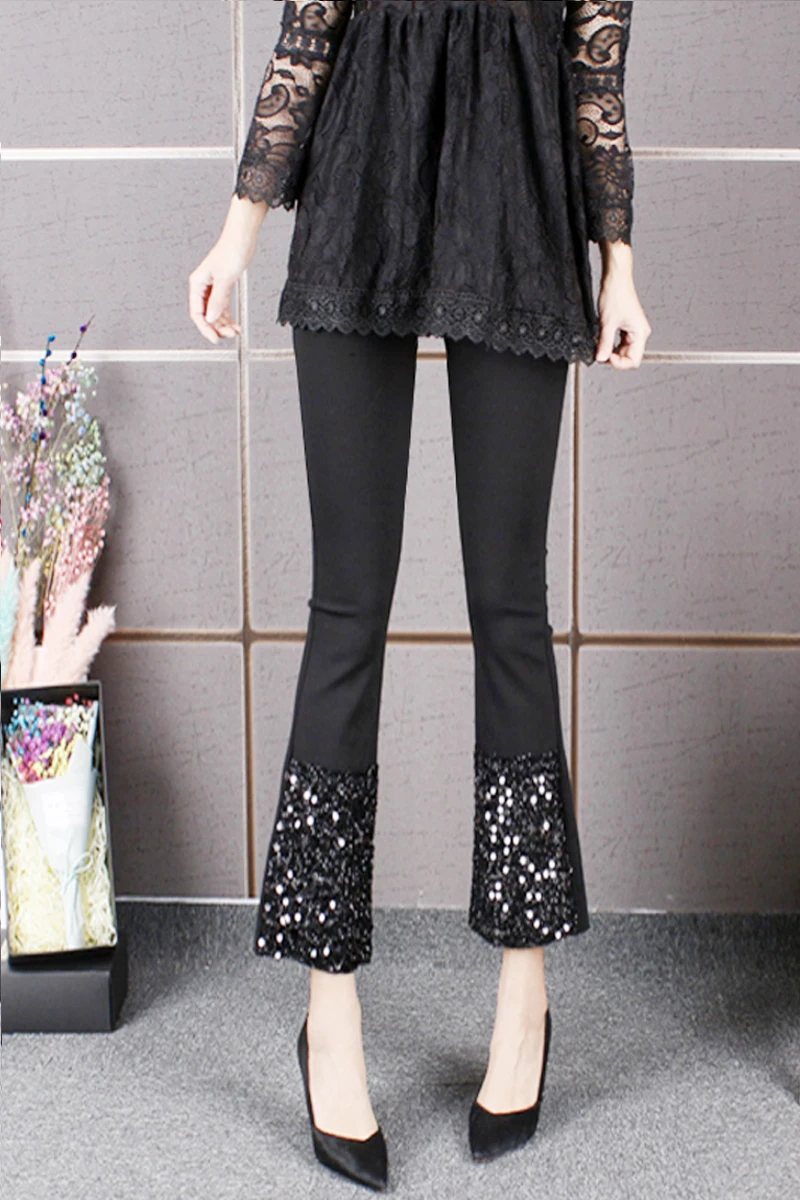 2020 New Leggings Wear Fashion Micro Speaker Capri-Pants Black Elastic High Waist Wide Leg Pants with Sequins Black Leggings
2020 New Leggings Wear Fashion Micro Speaker Capri-Pants Black Elastic High Waist Wide Leg Pants with Sequins Black Leggings