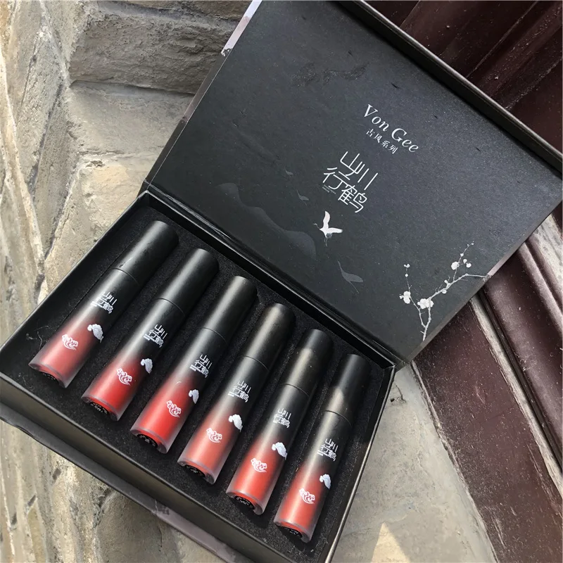 6 Color Matte Velvet Liquid Lipstick Set Red Rose Lip Gloss Moisturizer Waterproof Long Lasting Tint Girl Brand Makeup Cosmetics
6 Color Matte Velvet Liquid Lipstick Set Red Rose Lip Gloss Moisturizer Waterproof Long Lasting Tint Girl Brand Makeup Cosmetics