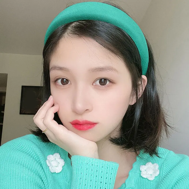New Hot Cloth Fabric Sponge Head Hoop Fashion Simple Hair Accessories Candy Color Hair Hoop Soft Thick Vintage Padded Headbands
New Hot Cloth Fabric Sponge Head Hoop Fashion Simple Hair Accessories Candy Color Hair Hoop Soft Thick Vintage Padded Headbands