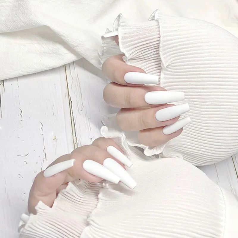 24Pcs/Set Fashion Snowflake French False Nail Tips Matte Full Cover Long Ballerina Coffin Fake Nail Art Detachable Manicure Tool
24Pcs/Set Fashion Snowflake French False Nail Tips Matte Full Cover Long Ballerina Coffin Fake Nail Art Detachable Manicure Tool