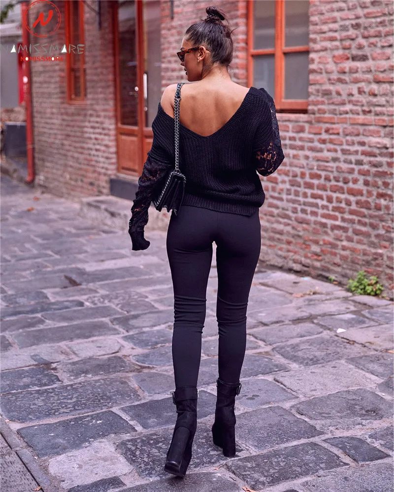 Sexy Women Solid Color Sweaters Crossover Hollow Out Design See Through V-Neck Long Sleeve Autumn Casual Loose Pullovers Top
Sexy Women Solid Color Sweaters Crossover Hollow Out Design See Through V-Neck Long Sleeve Autumn Casual Loose Pullovers Top
