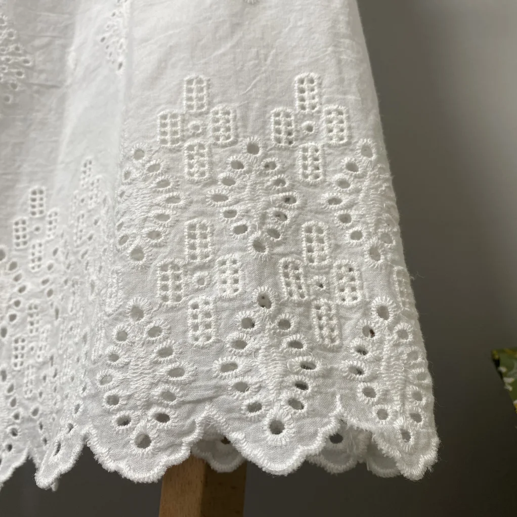 Japan Style Mori Girl Fresh Hollow out Skirt 2021 Spring Summer Solid Color Embroidery A-line Cotton Skirt Women
Japan Style Mori Girl Fresh Hollow out Skirt 2021 Spring Summer Solid Color Embroidery A-line Cotton Skirt Women