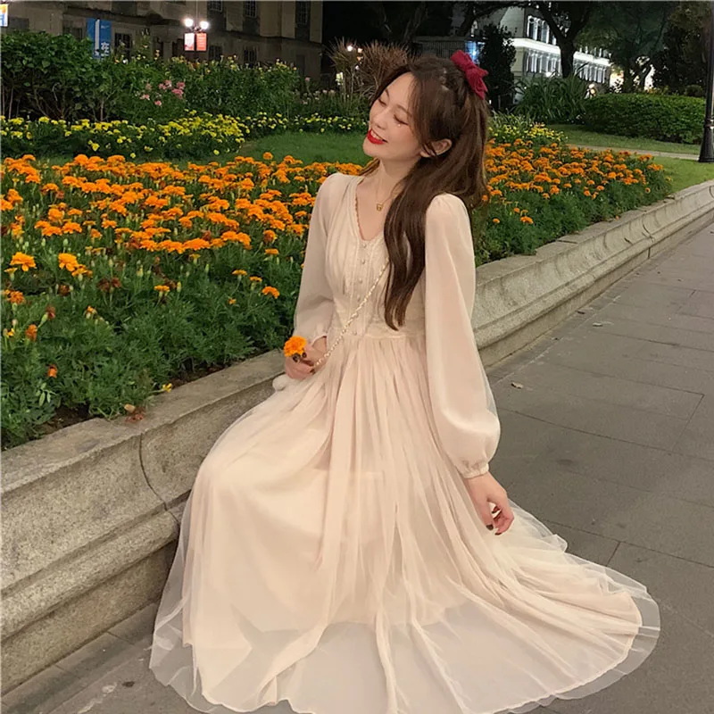 Dresses Korean Fairy Skirt Summer 2021 New Loli Mesh Floral Princess Square Collar Sweet Dress Kawaii
Dresses Korean Fairy Skirt Summer 2021 New Loli Mesh Floral Princess Square Collar Sweet Dress Kawaii