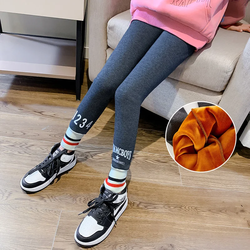New Winter Children Clothing Baby Girls Thick Velvet Leggings Children Pencil Trousers for Girls Korean Clothes Patchwork Pants
New Winter Children Clothing Baby Girls Thick Velvet Leggings Children Pencil Trousers for Girls Korean Clothes Patchwork Pants