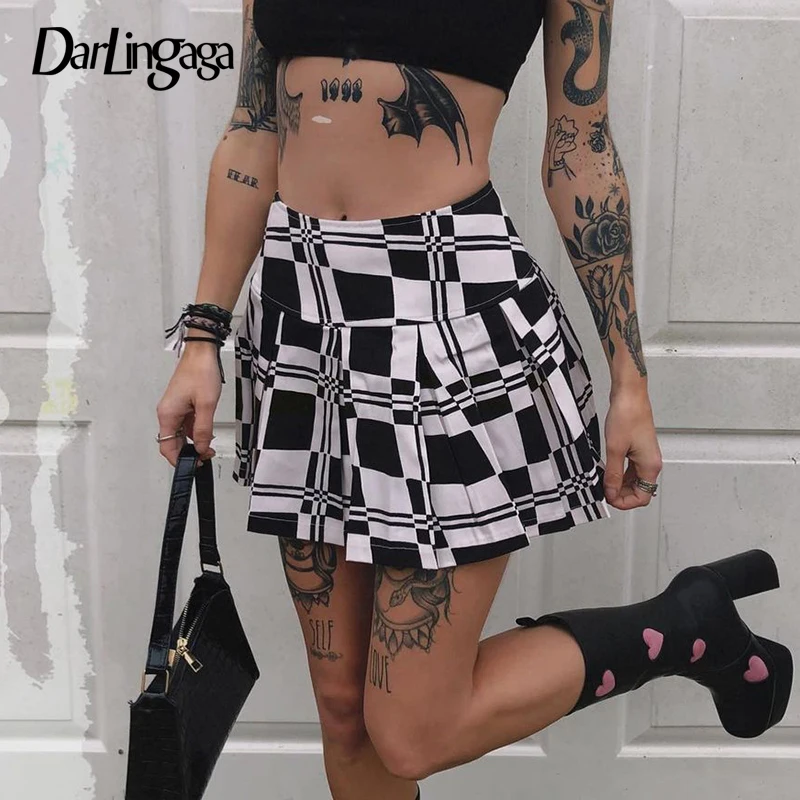 Darlingaga Streetwear Black White Plaid Pleated Skirt Gothic Clothes Harajuku High Waist Mini Skirts Women Summer Preppy E-Girls 
Darlingaga Streetwear Black White Plaid Pleated Skirt Gothic Clothes Harajuku High Waist Mini Skirts Women Summer Preppy E-Girls