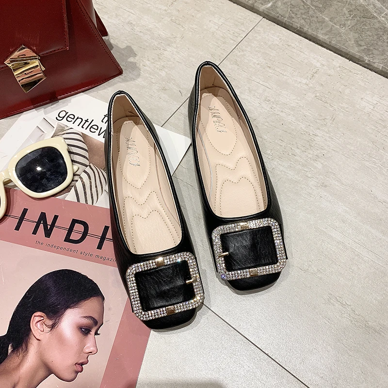2020 Spring Autumn Flats Fashion Square Toe New Office Lady Slip On Loafers High Quality Basis Women Flat Heel Shoes W38-78
2020 Spring Autumn Flats Fashion Square Toe New Office Lady Slip On Loafers High Quality Basis Women Flat Heel Shoes W38-78