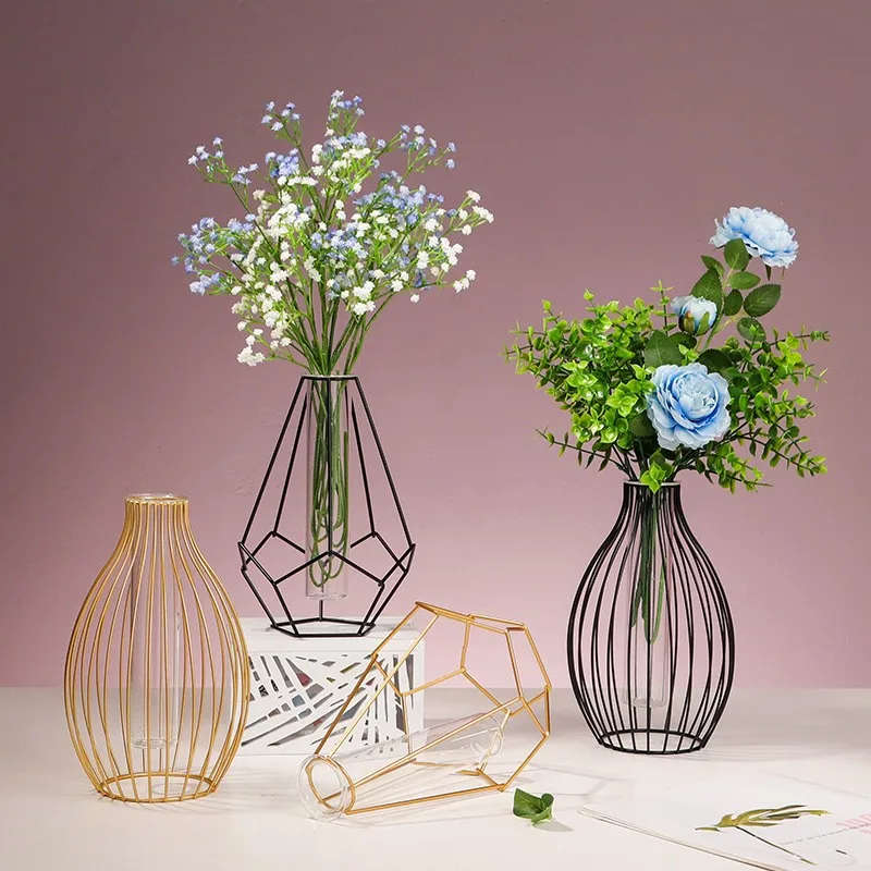 Ins style iron art hollow glass test-tube vase Nordic simple creative home living room bar wine cabinet decoration
Ins style iron art hollow glass test-tube vase Nordic simple creative home living room bar wine cabinet decoration