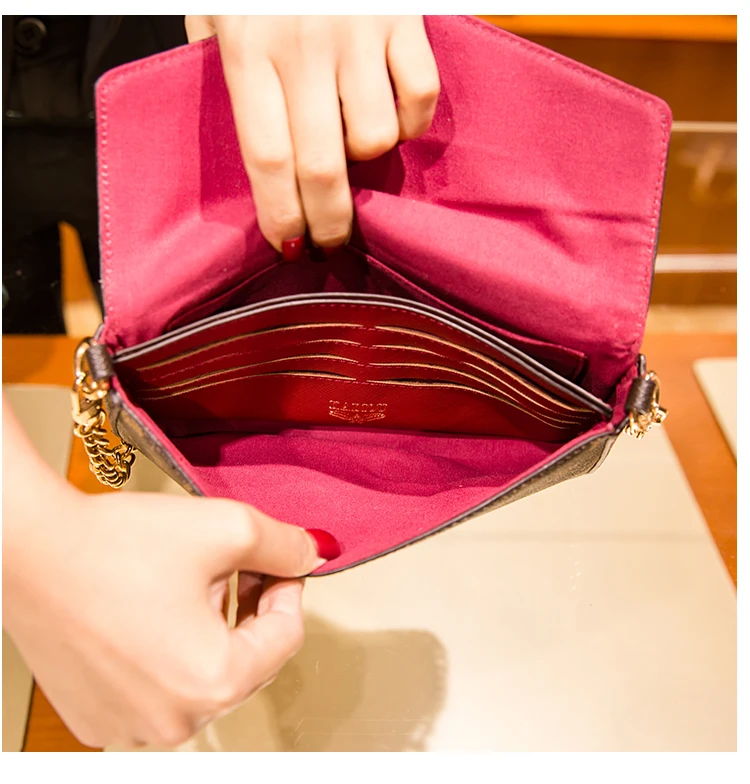 Leather Presbyopia Chain Envelope Bag Small Satchel Clutch 2021 New Trendy Fashion Diagonal Bag Crossbody Bags for Women Purses
Leather Presbyopia Chain Envelope Bag Small Satchel Clutch 2021 New Trendy Fashion Diagonal Bag Crossbody Bags for Women Purses
