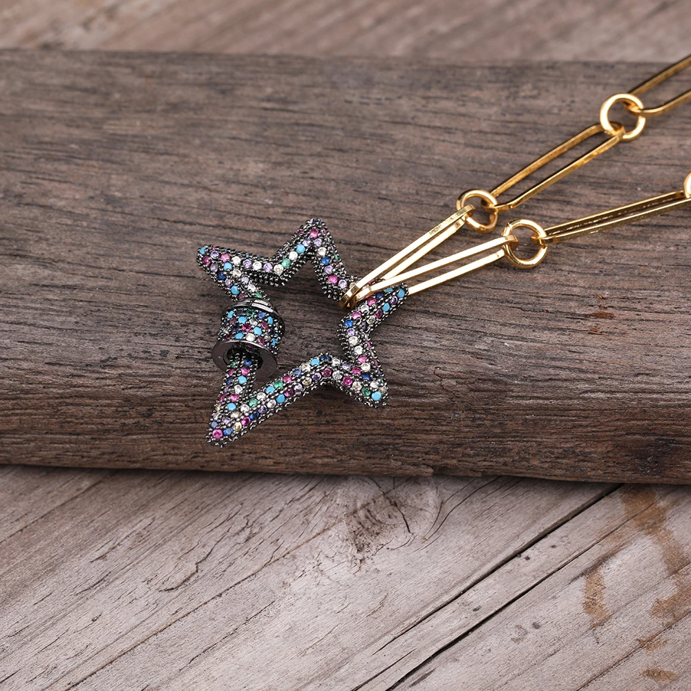 3Pcs/Lot Rainbow Zirconia Five Point Star Spiral Clasps Pendant Necklace CZ Lock Clasps Gold Metal Punk Necklace Long 18 Inch
3Pcs/Lot Rainbow Zirconia Five Point Star Spiral Clasps Pendant Necklace CZ Lock Clasps Gold Metal Punk Necklace Long 18 Inch