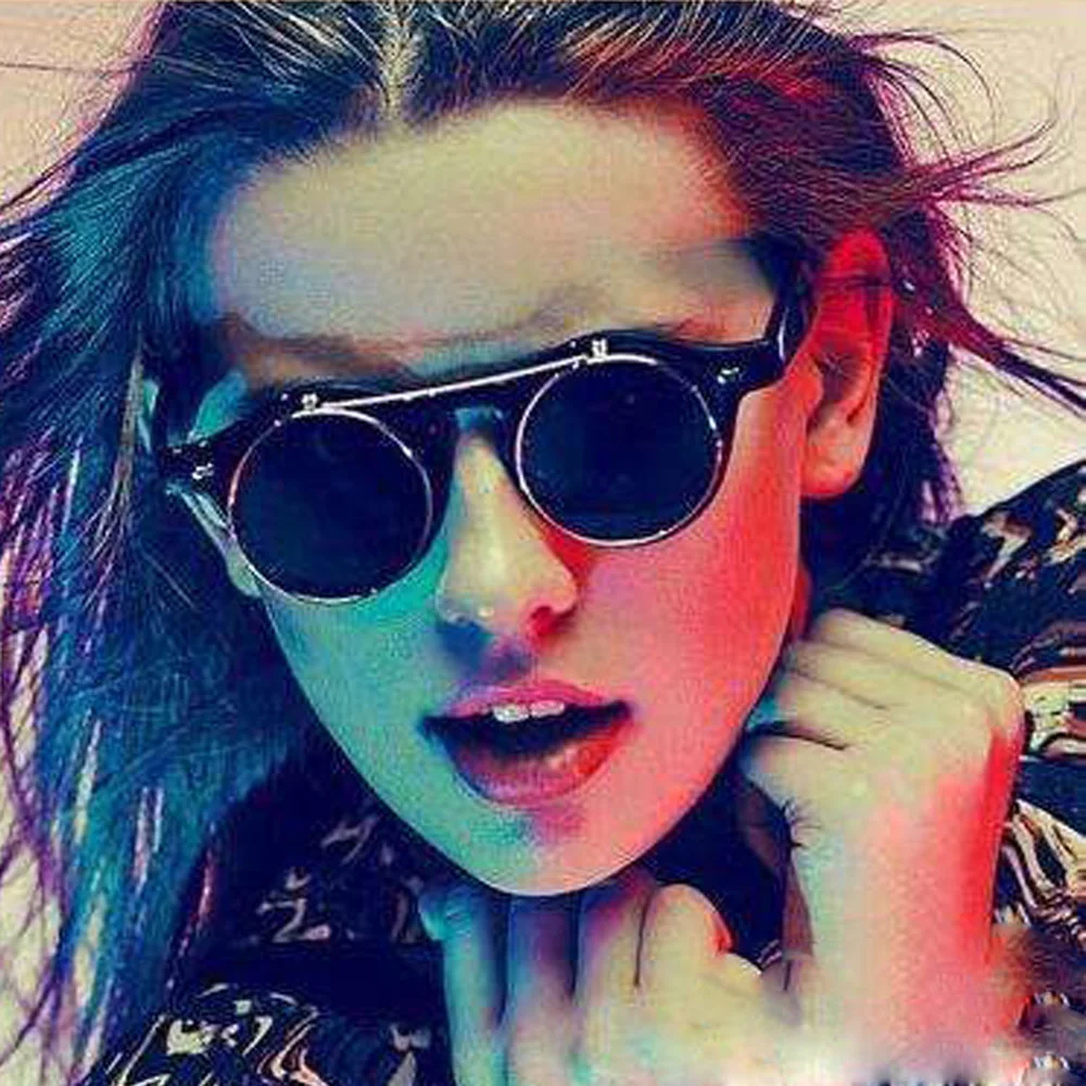 Steampunk Metal Clamshell Sunglasses Men/Women Vintage Small Round Frame Eyeglasses Retro Punk Style Personalized Eyewear UV400
Steampunk Metal Clamshell Sunglasses Men/Women Vintage Small Round Frame Eyeglasses Retro Punk Style Personalized Eyewear UV400