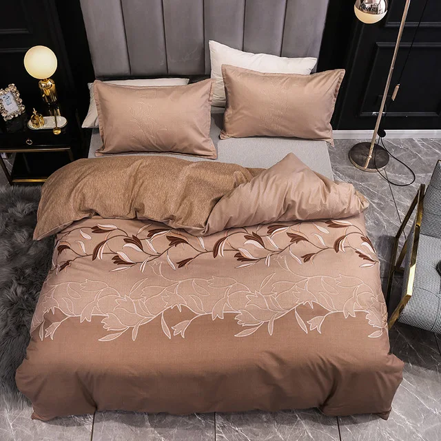 Hot-selling Solid Color Bedding American Style Embroidered Colorful Quilt Cover Pillowcase Three-Piece Set Without Bed Sheet
Hot-selling Solid Color Bedding American Style Embroidered Colorful Quilt Cover Pillowcase Three-Piece Set Without Bed Sheet