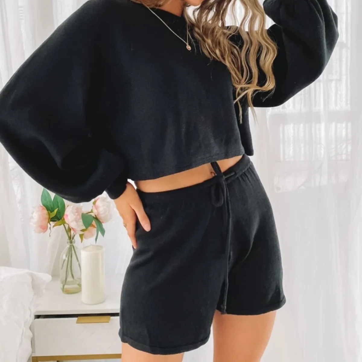 Women 2 Piece Set O Neck Long Sleeve Loose Knit Shirt Top And Elastic Waist Shorts Casual Summer Outfits 2020 Fashion Suits
Women 2 Piece Set O Neck Long Sleeve Loose Knit Shirt Top And Elastic Waist Shorts Casual Summer Outfits 2020 Fashion Suits