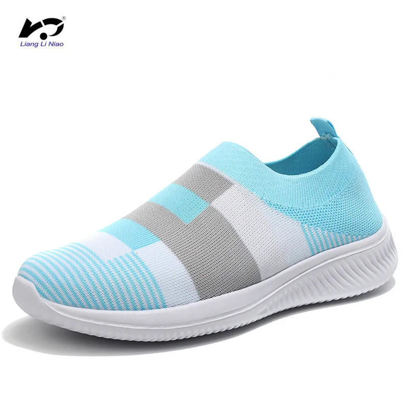 2020 New Women's Flat Casual Shoes Lightweight Mesh Anti-Slip Soft Breathable Shoes black sneakers work shoes women
2020 New Women's Flat Casual Shoes Lightweight Mesh Anti-Slip Soft Breathable Shoes black sneakers work shoes women