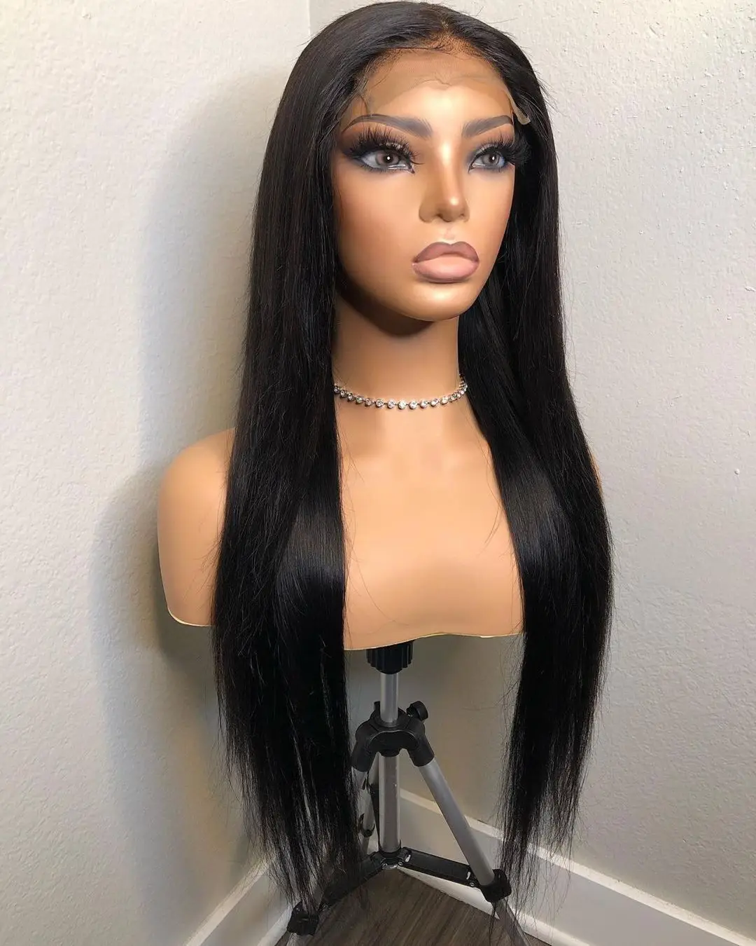 Long Straight Synthetic Lace Wigs with Baby Hair 13x4x1 Lace Front Wig Glueless Synthetic Hair Daily Wear Wigs
Long Straight Synthetic Lace Wigs with Baby Hair 13x4x1 Lace Front Wig Glueless Synthetic Hair Daily Wear Wigs