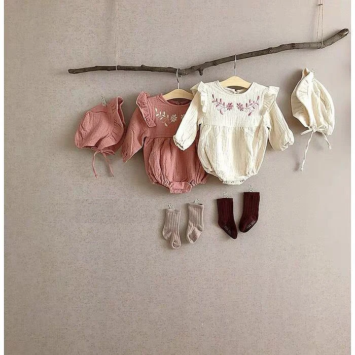 Комбинезон шапка для маленьких девочек и мальчиков, из хлопка и льна
Комбинезон шапка для маленьких девочек и мальчиков, из хлопка и льна