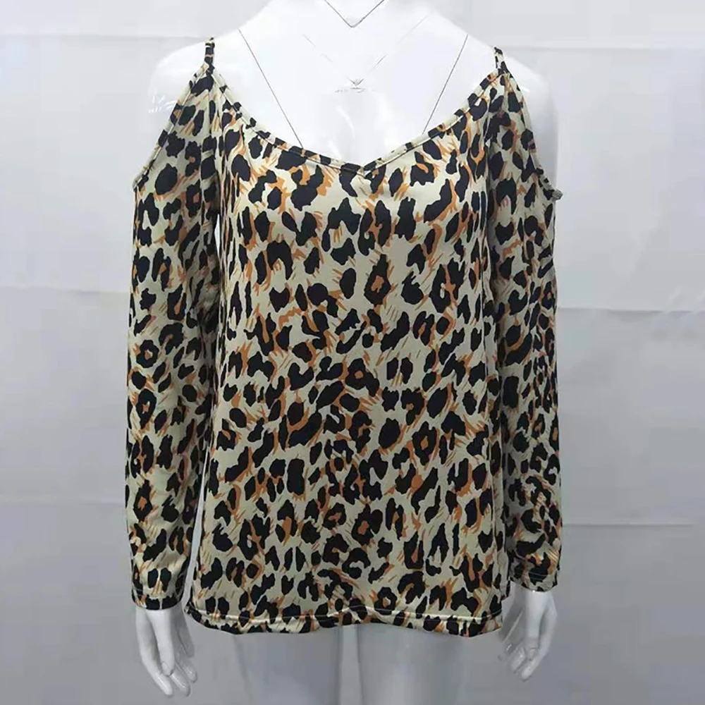 European American Autumn Women's New Tops Wild Leopard Print Sling Long Sleeve T-Shirt 
European American Autumn Women's New Tops Wild Leopard Print Sling Long Sleeve T-Shirt
