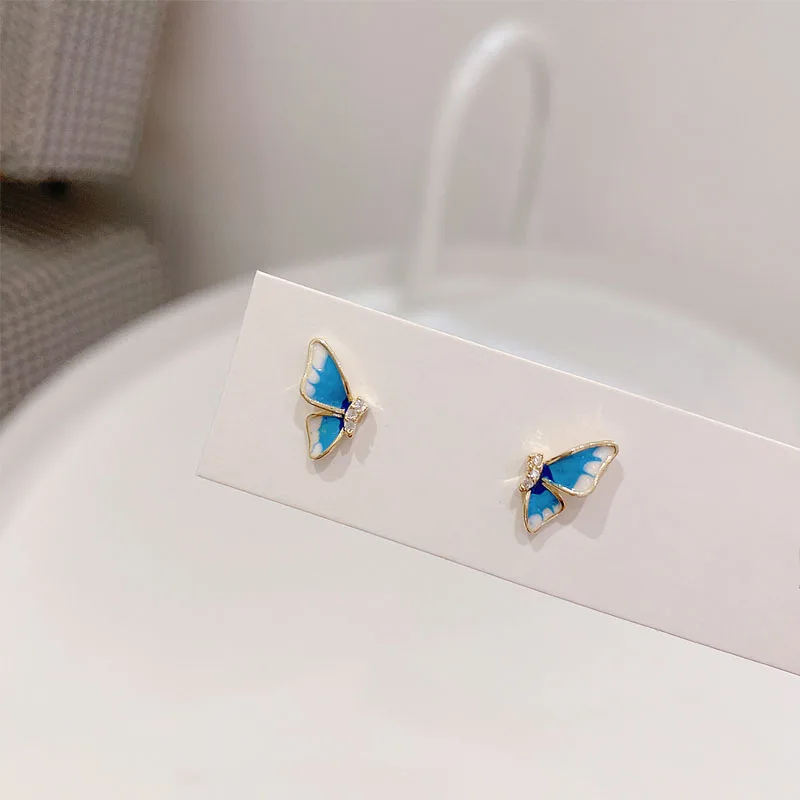 Korean Simple Crystal Stud Earring For Women Butterfly Flowers Pearl Zircon Earrings Girl Party Wedding Engagement Jewelry
Korean Simple Crystal Stud Earring For Women Butterfly Flowers Pearl Zircon Earrings Girl Party Wedding Engagement Jewelry