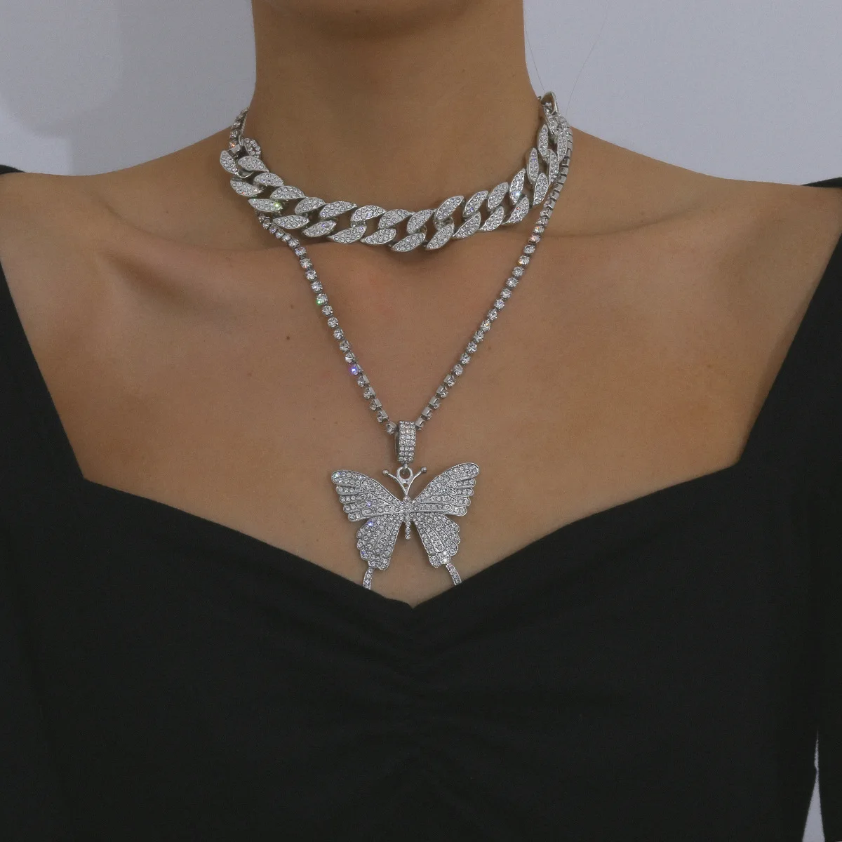

Цепочка с подвеской-бабочкой для девушек, роскошная цепь из металла для тенниса, многослойное ожерелье в стиле хип-хоп для работы, модное Юв...