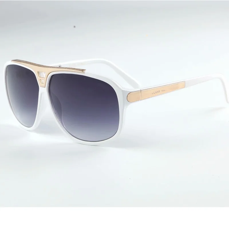 2021 New Retro Men's And Women's Designer Sunglasses Driving Big Frame Men's Sunglasses UV400 Sports Glasses
2021 New Retro Men's And Women's Designer Sunglasses Driving Big Frame Men's Sunglasses UV400 Sports Glasses