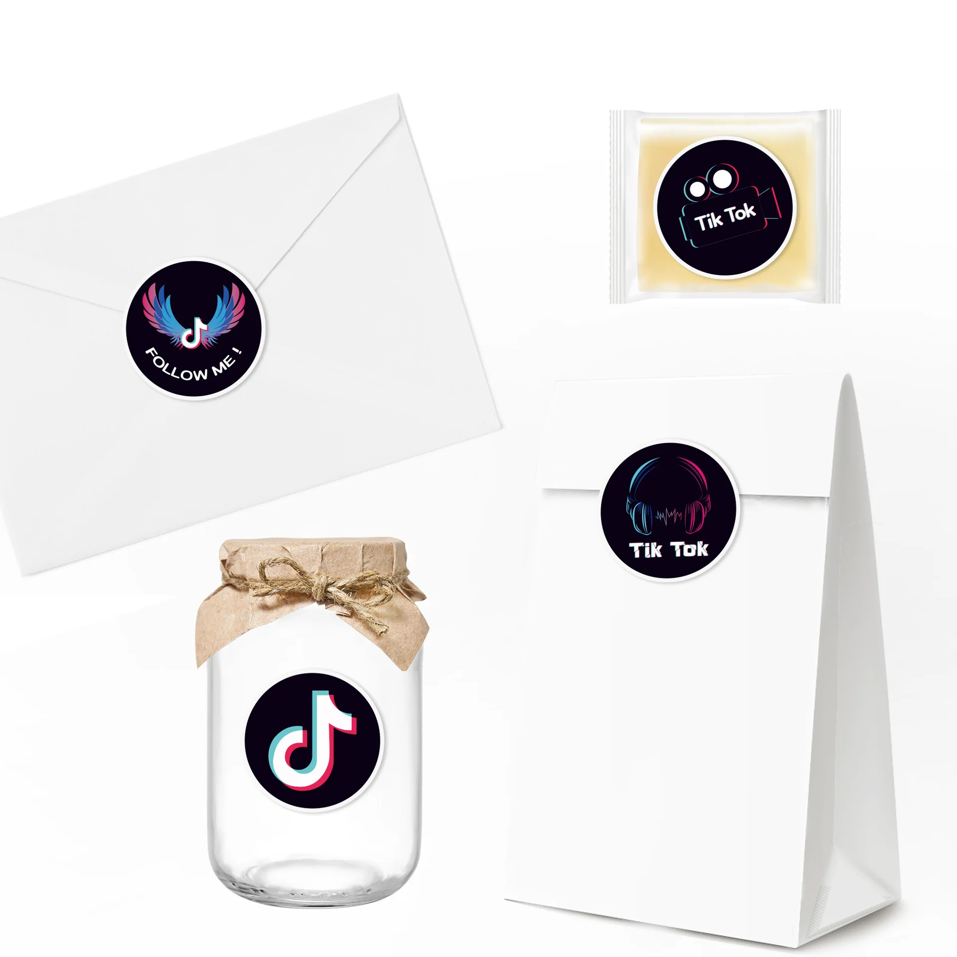 20pcs Tik Tok Sticker Video Theme Party Kraft Paper Bag Envelope Gift Bag Sticker Sunscreen and waterproof Sticker Kids Toys
20pcs Tik Tok Sticker Video Theme Party Kraft Paper Bag Envelope Gift Bag Sticker Sunscreen and waterproof Sticker Kids Toys