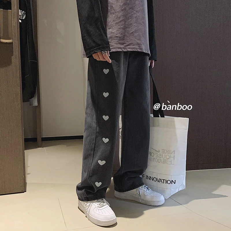 2021 Men's Baggy Homme Straight Pants love Printing Jeans Fashion Blue/black Casual Pants Biker Denim Loose Trousers M-2XL
2021 Men's Baggy Homme Straight Pants love Printing Jeans Fashion Blue/black Casual Pants Biker Denim Loose Trousers M-2XL