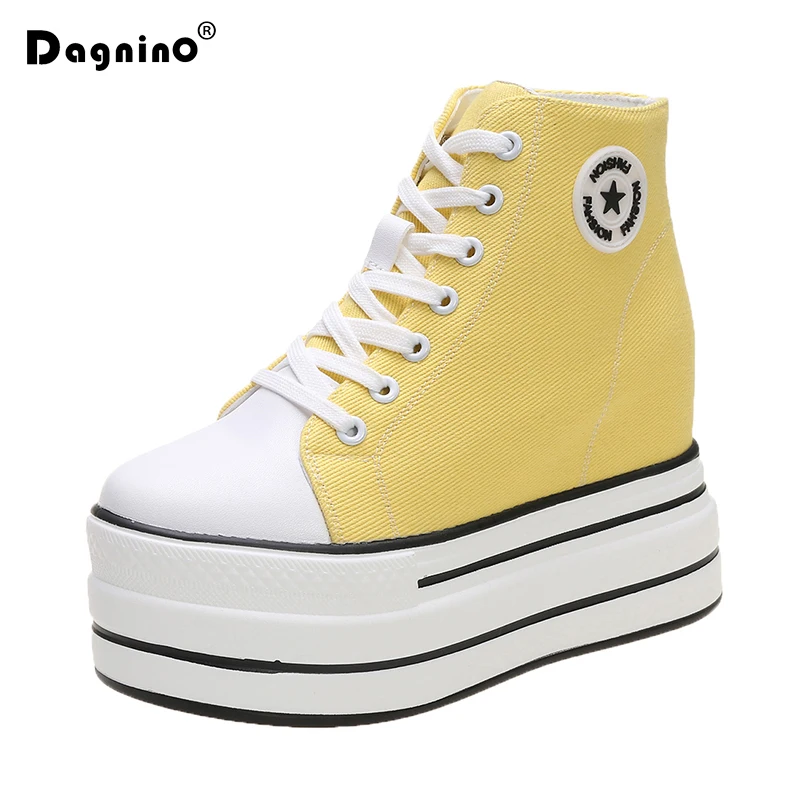 New Platform Canvas Shoes Women 10CM Hidden Heel Height Increasing Casual Shoes Female High-top Sneakers Wedges Vulcanized Shoes 
New Platform Canvas Shoes Women 10CM Hidden Heel Height Increasing Casual Shoes Female High-top Sneakers Wedges Vulcanized Shoes